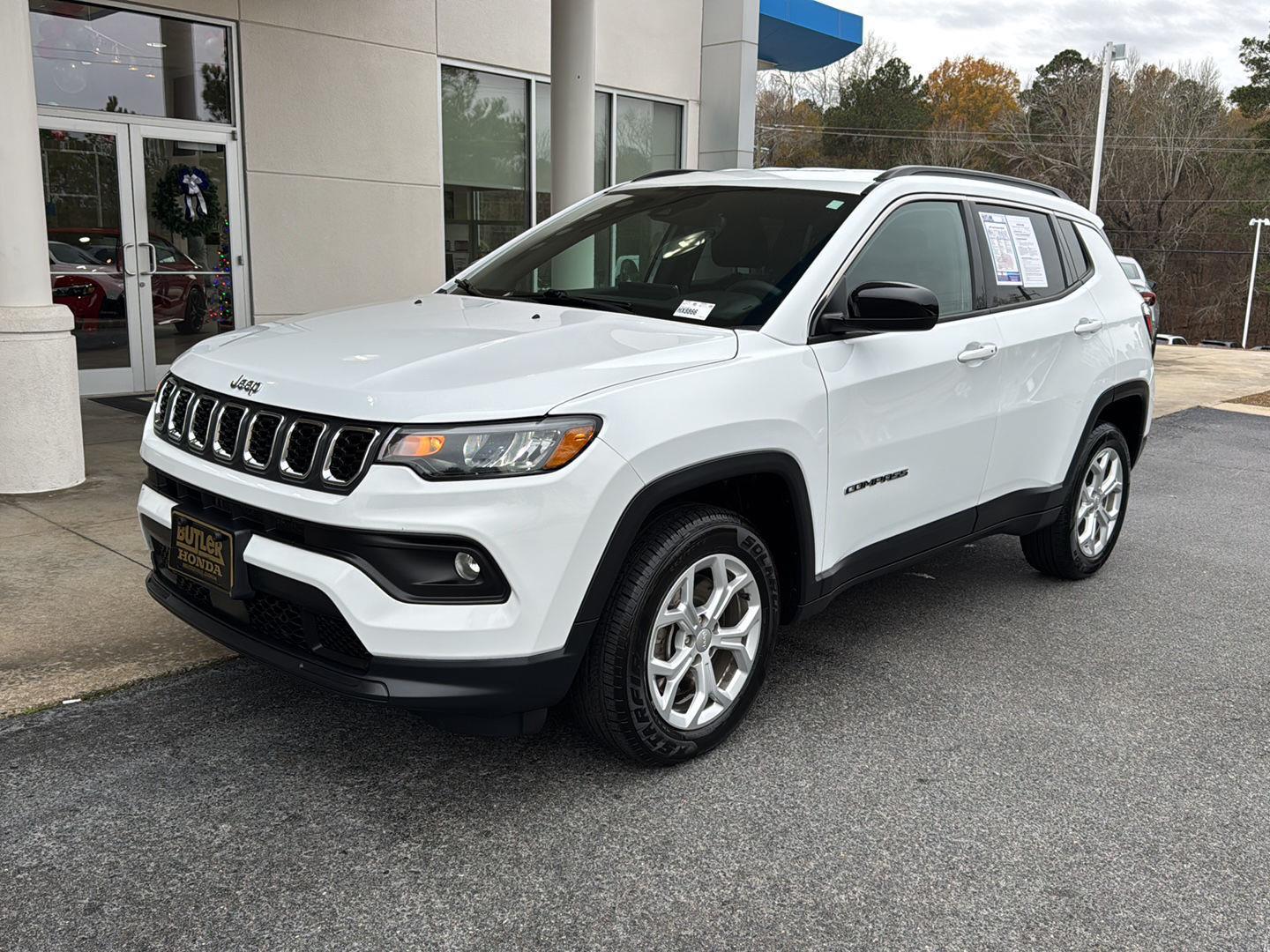 2024 Jeep Compass Latitude's photo