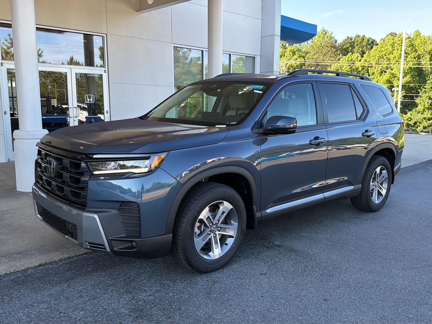 2026 Honda Pilot EX-L 2WD's photo