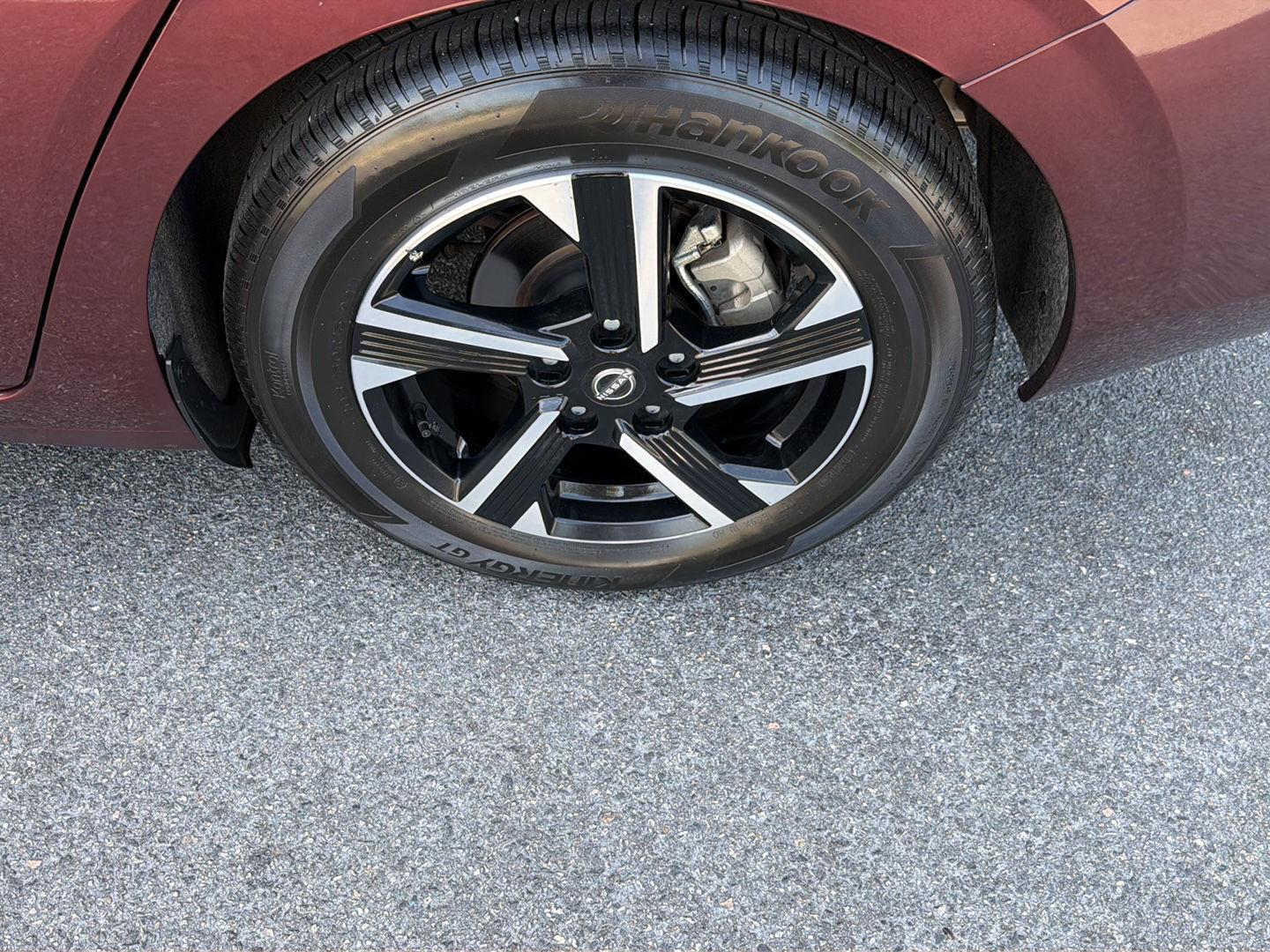 2025 Nissan Sentra SV - Photo 36