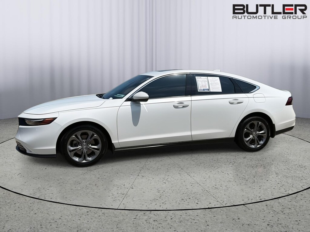Used 2024 Honda Accord EX Sedan