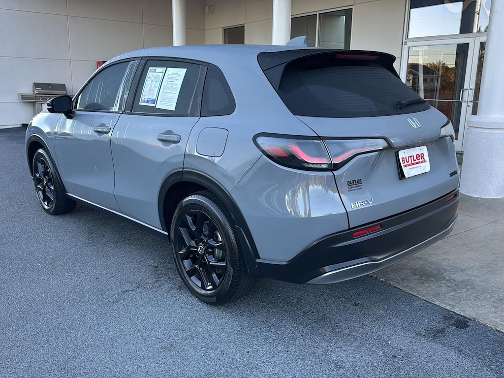 Used 2023 Honda HR-V Sport 2WD SUV