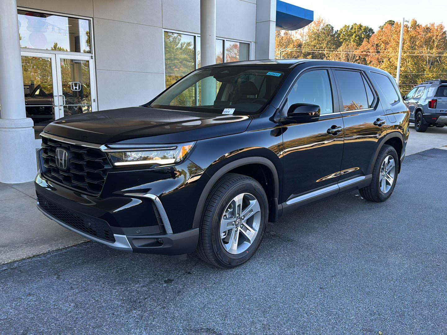 2025 Honda Pilot SUV 