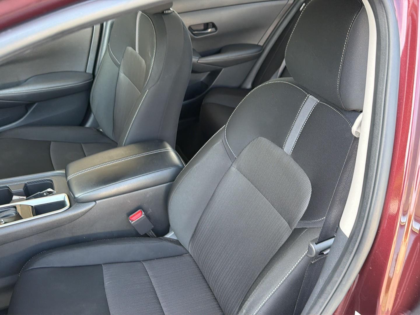 2025 Nissan Sentra SV - Photo 28