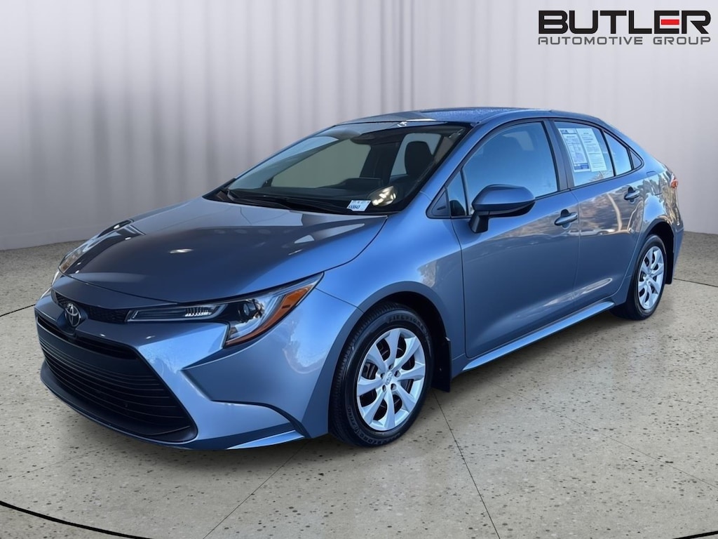 Used 2024 Toyota Corolla LE Sedan