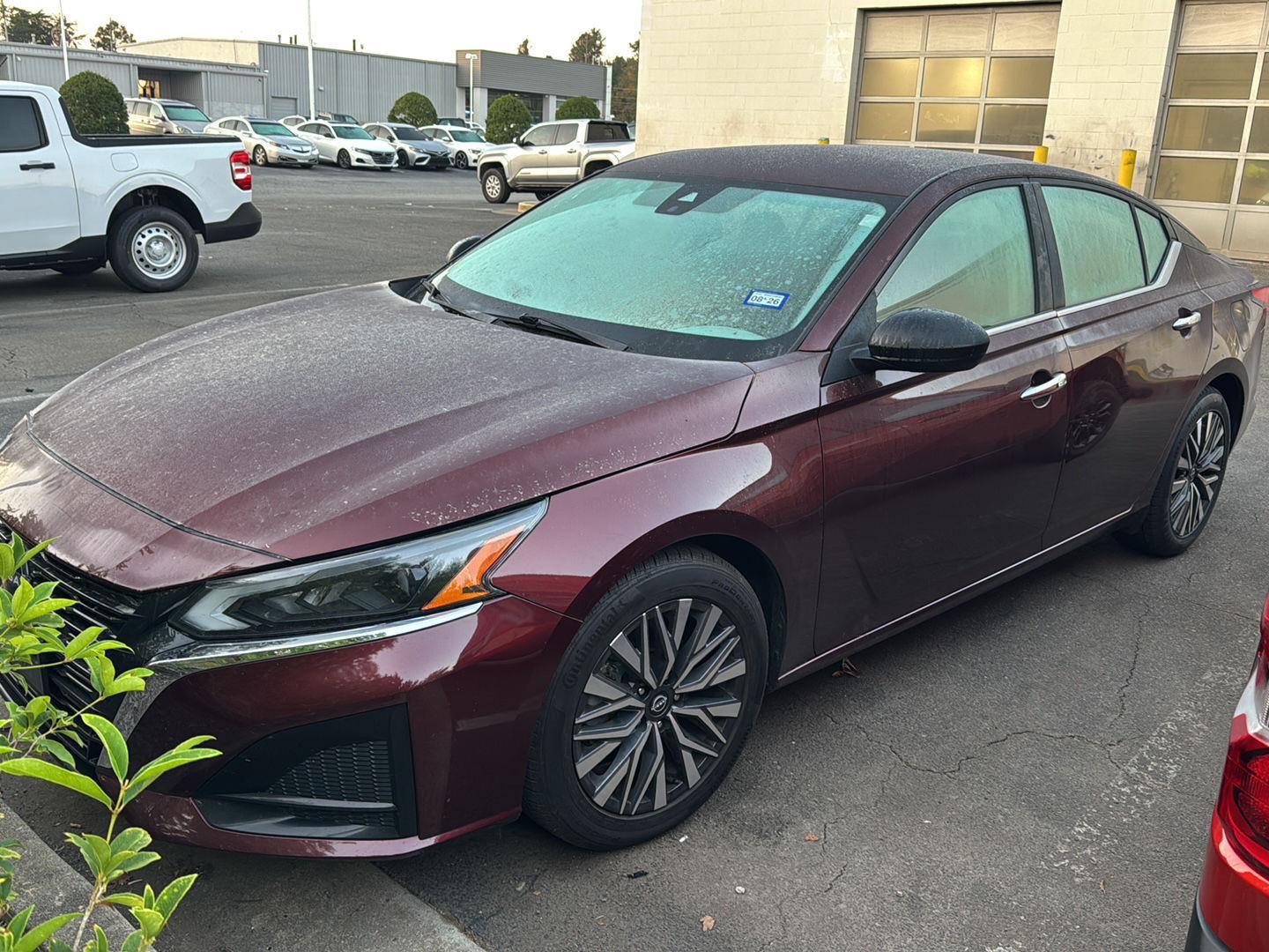 2024 Nissan Altima 2.5 SV photo 2