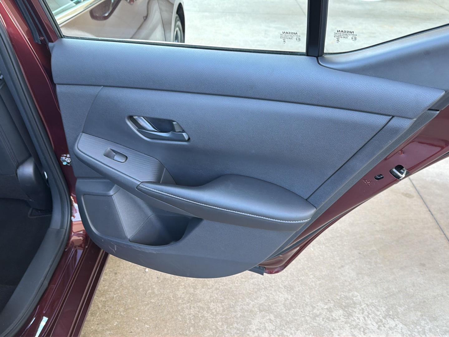2025 Nissan Sentra SV - Photo 15