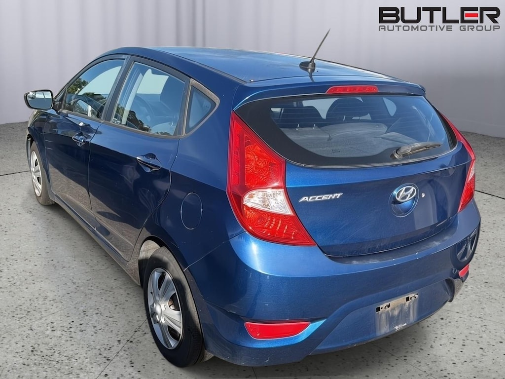 Used 2016 Hyundai Accent SE Hatchback