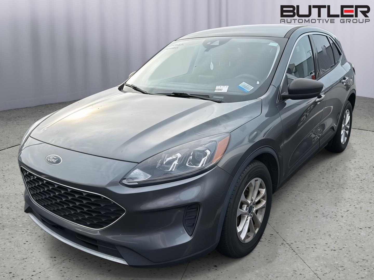 Used 2022 Ford Escape SE with VIN 1FMCU0G64NUA21960 for sale in Milledgeville, GA