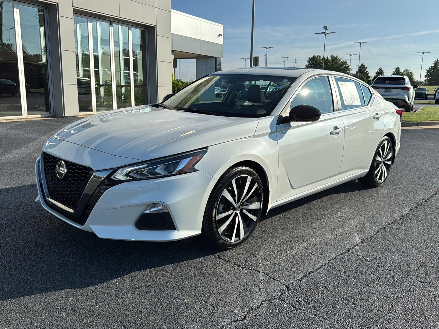 Used 2022 Nissan Altima SR with VIN 1N4AL4CV8NN350065 for sale in Macon, GA