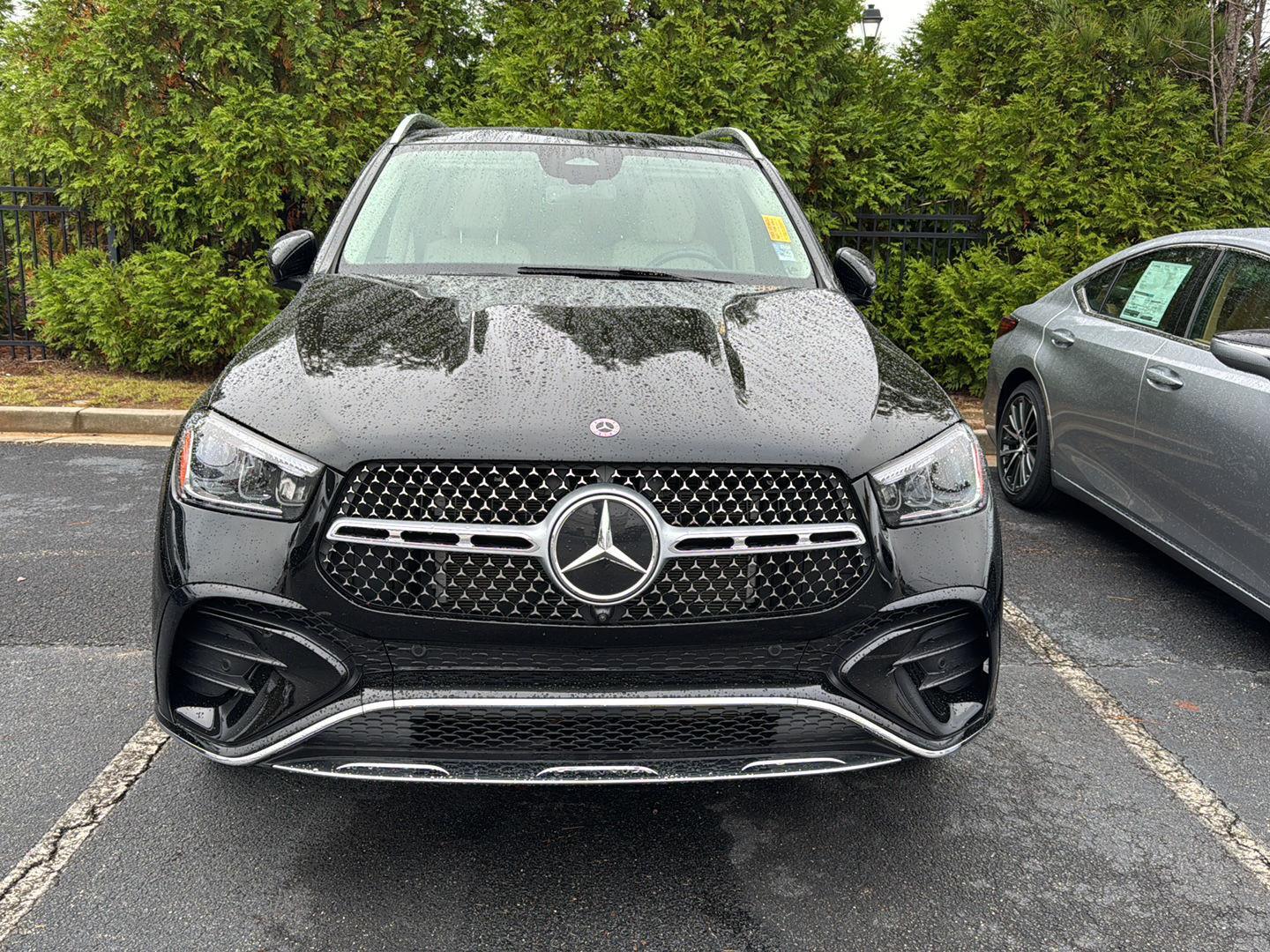2024 Mercedes Benz GLE 450 photo 2