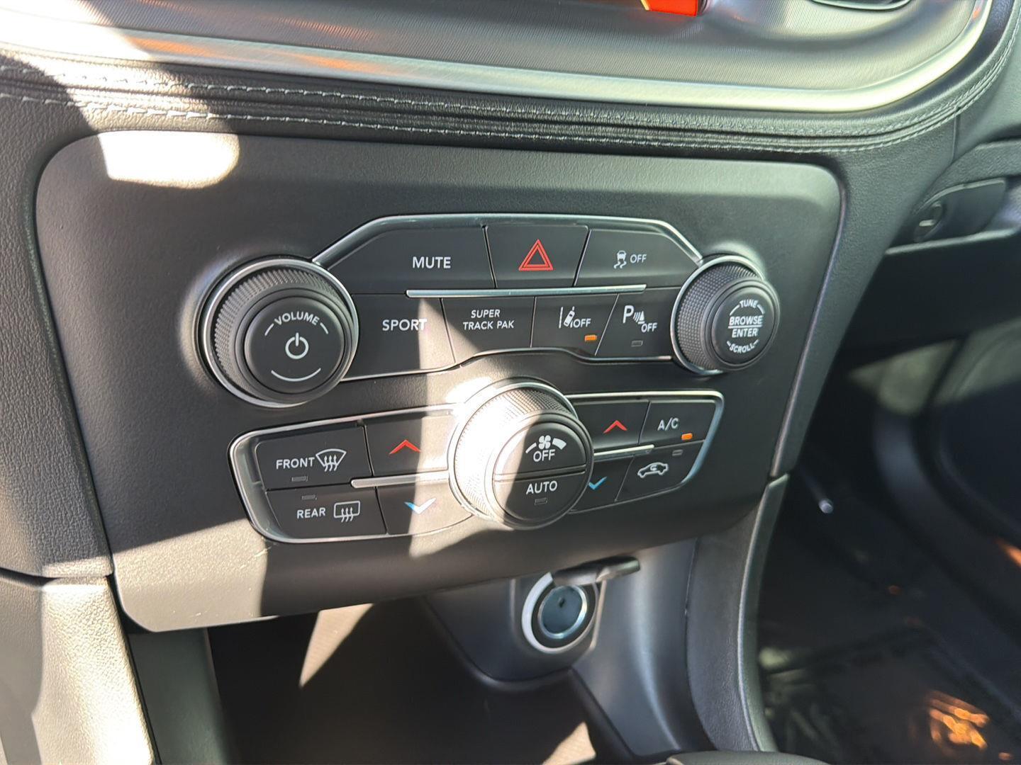 2022 Dodge Charger R/T - Photo 29