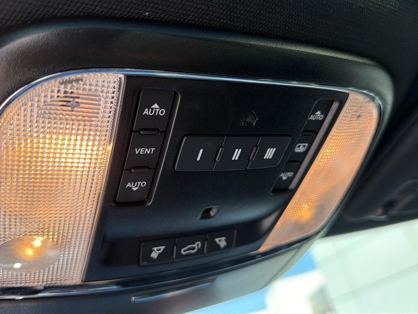 2020 Jeep Grand Cherokee Limited X - Photo 28