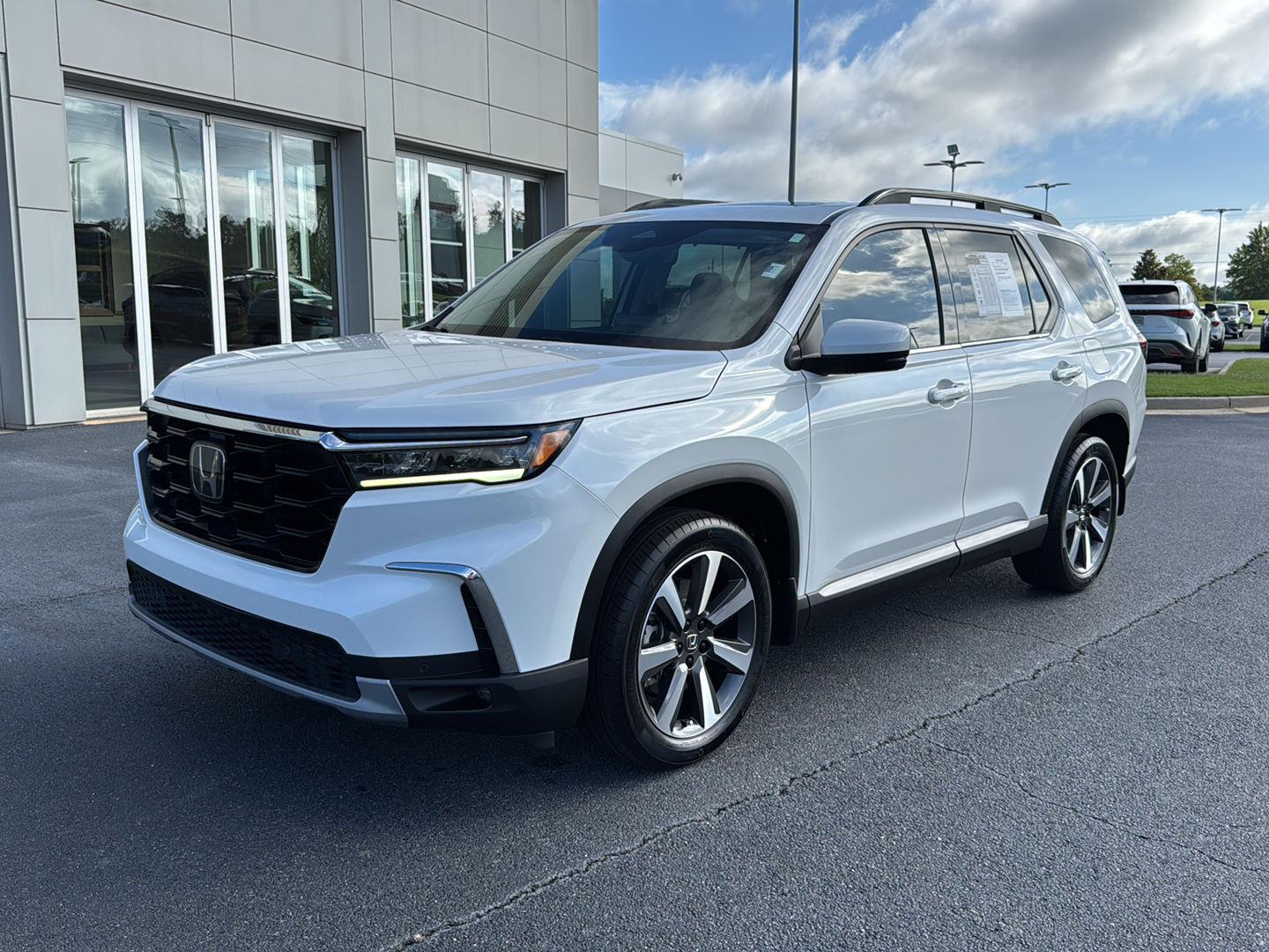 Used 2023 Honda Pilot Touring with VIN 5FNYG2H77PB002500 for sale in Macon, GA