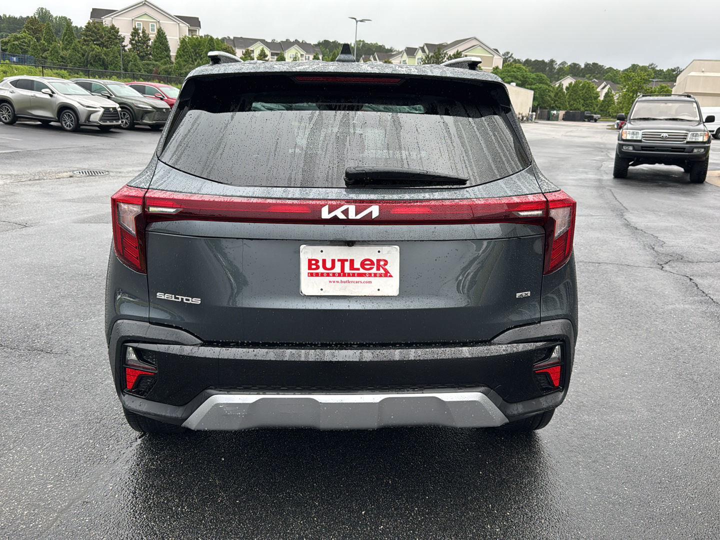 Image 4 of 2024 Kia Seltos SX SUV
