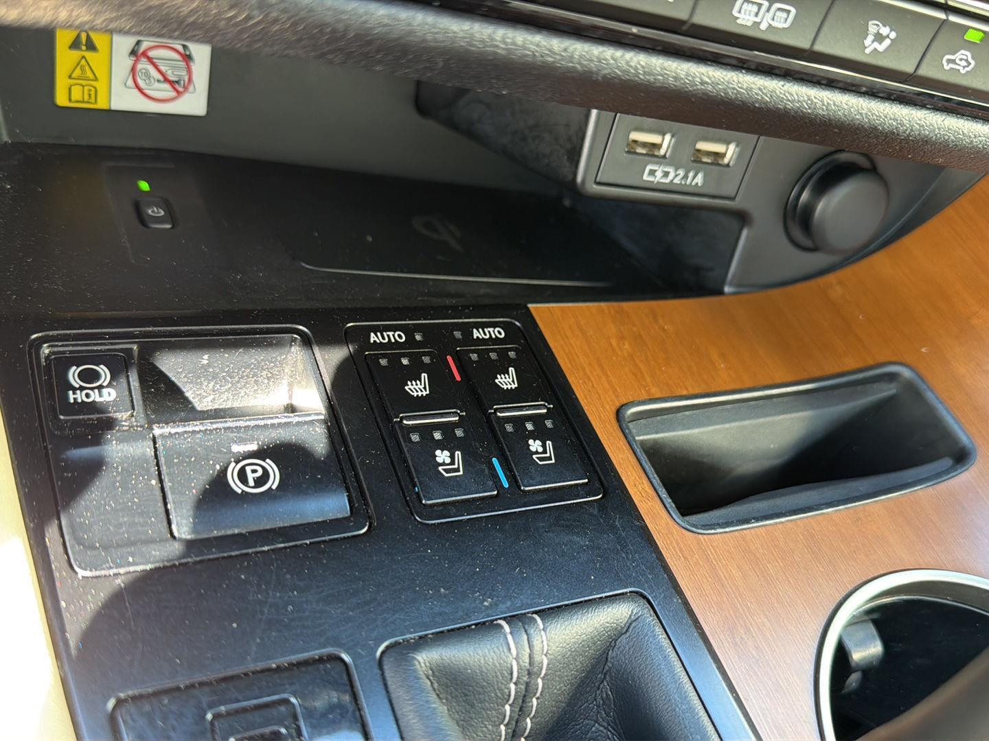2022 Lexus RX Hybrid 450h - Photo 28