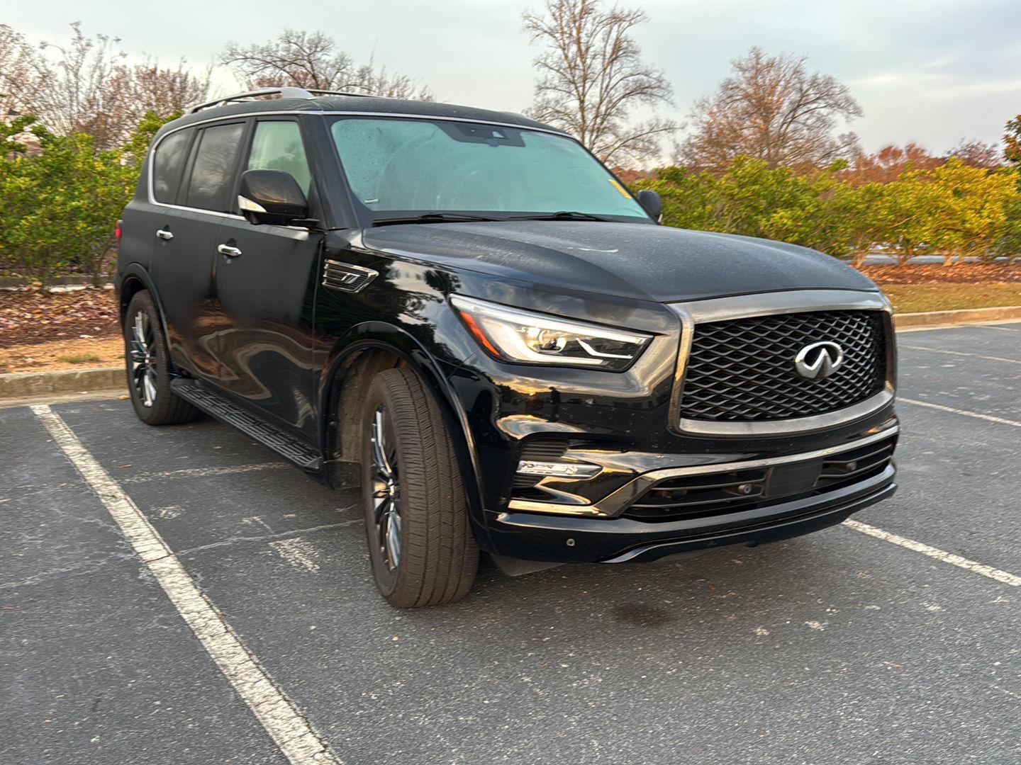 2021 Infiniti QX80 Premium Select photo 4