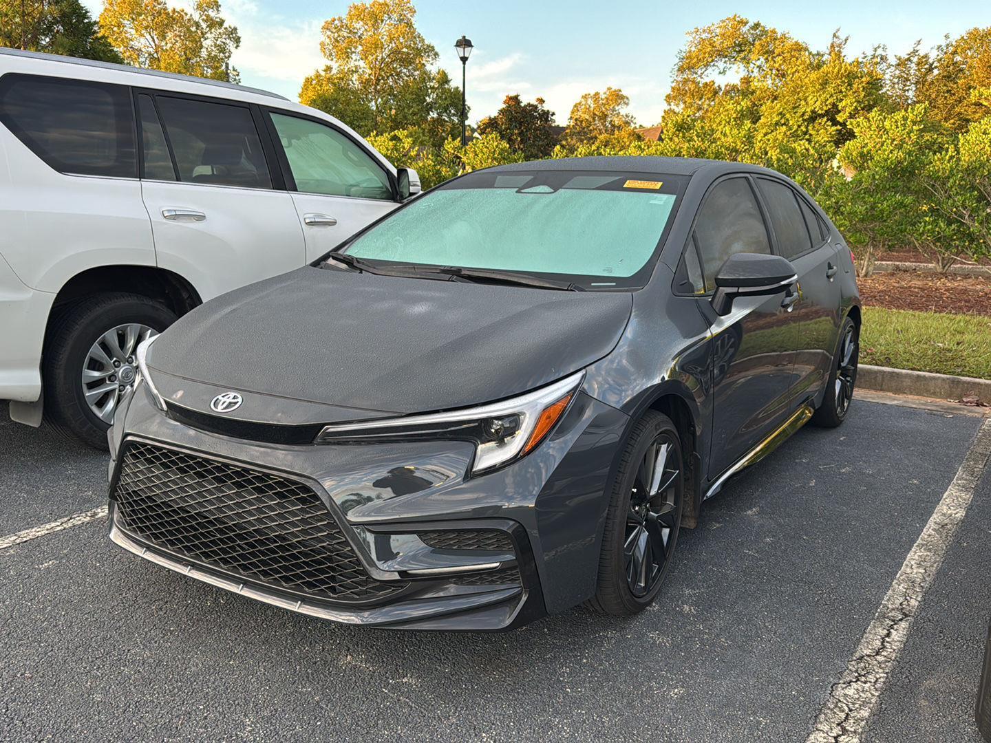 2025 Toyota Corolla SE photo 2