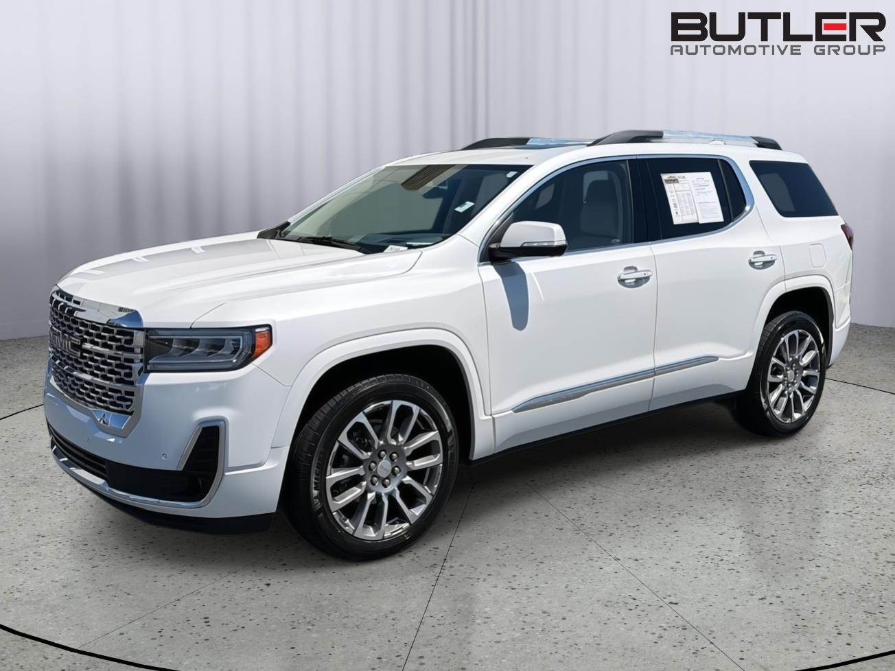 2023 GMC Acadia Denali FWD's photo