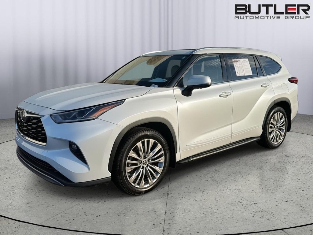 Used 2022 Toyota Highlander Platinum SUV