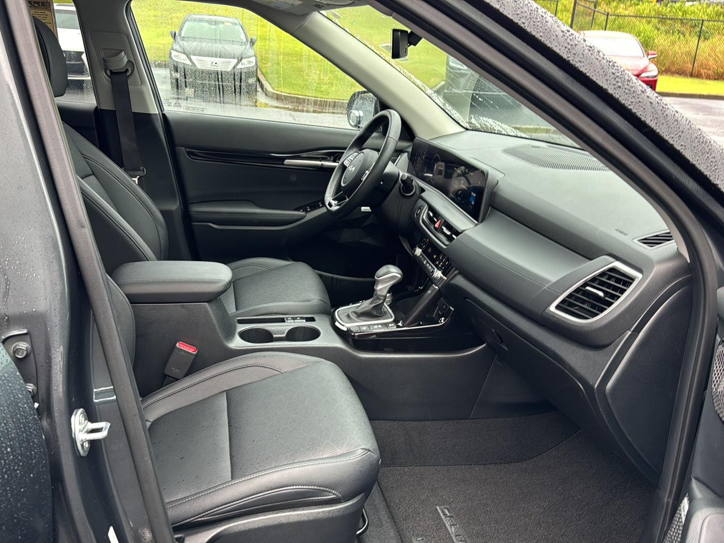 Image 10 of 2024 Kia Seltos SX SUV