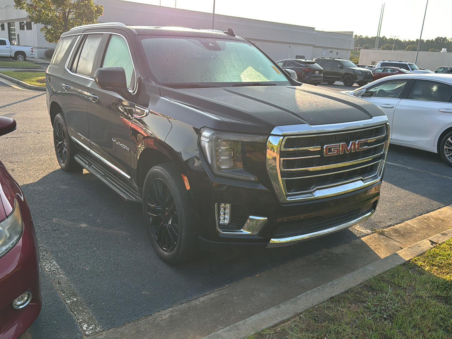 2023 Gmc Yukon SLT photo 4