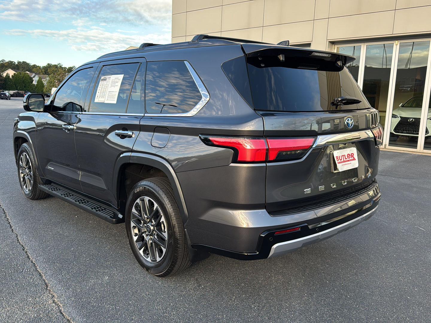 2023 Toyota Sequoia Limited photo 3