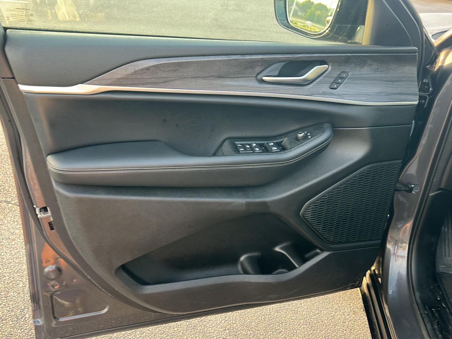 2024 Jeep Grand Cherokee L Limited - Photo 18