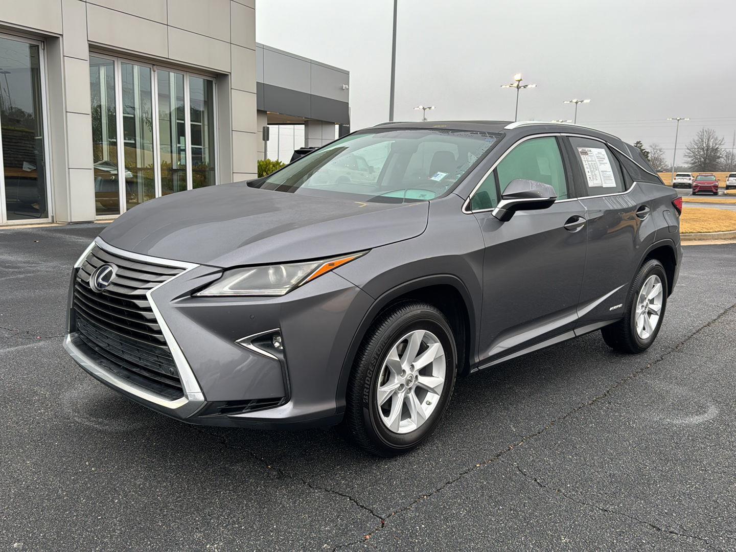 2016 Lexus RX 450h's photo