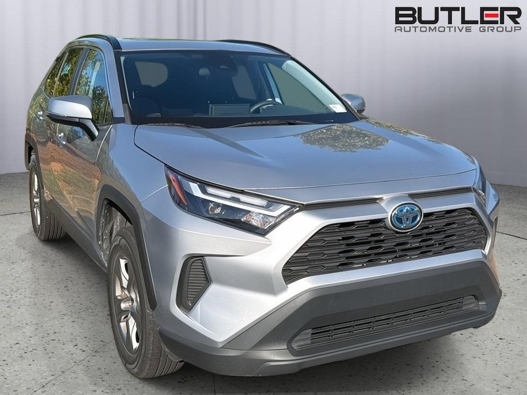 Used 2023 Toyota RAV4 Hybrid XLE SUV