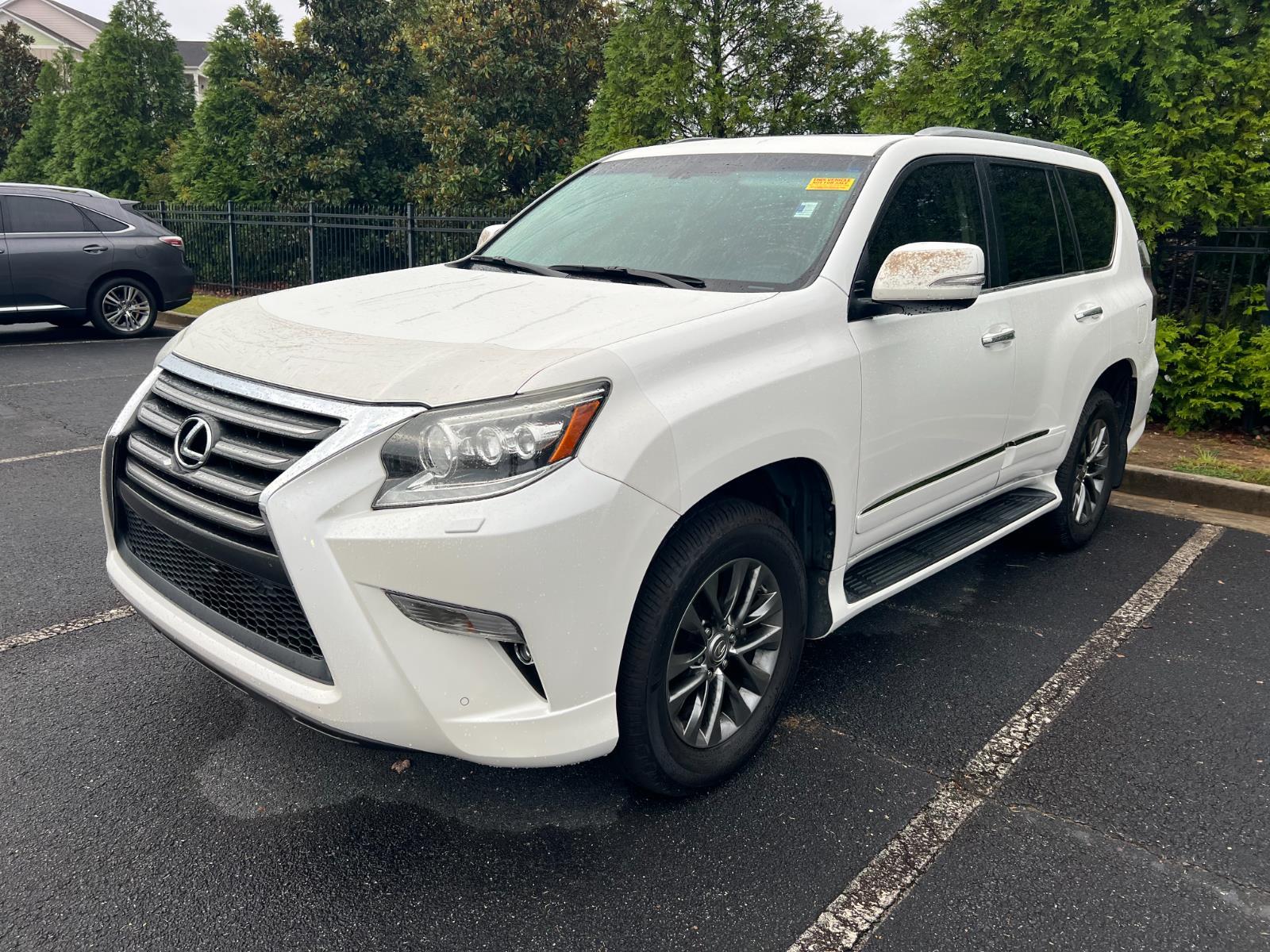 2016 Lexus GX 460 Luxury photo 2