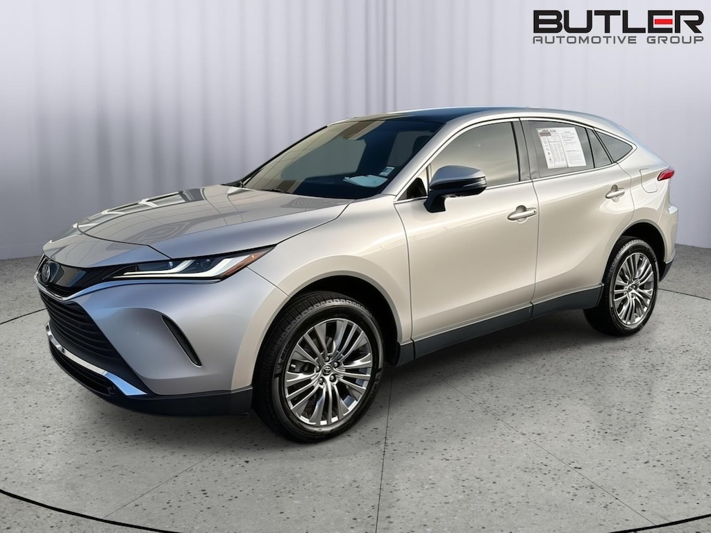 Used 2023 Toyota Venza Limited SUV
