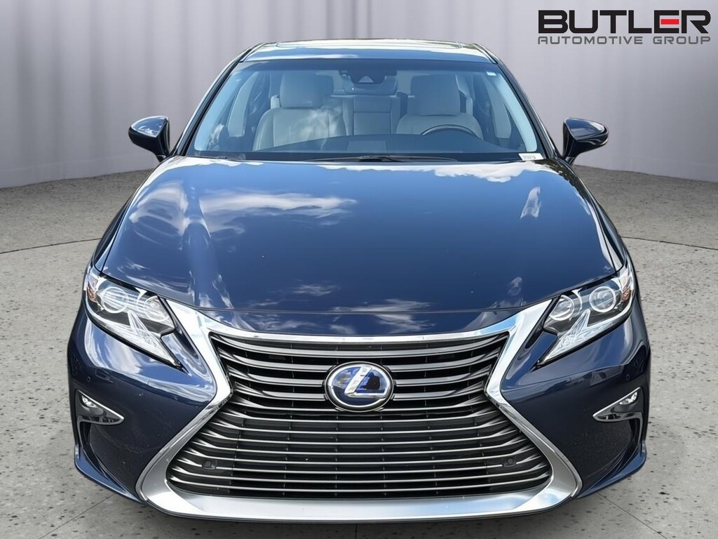 Used 2017 Lexus ES ES 300h Sedan