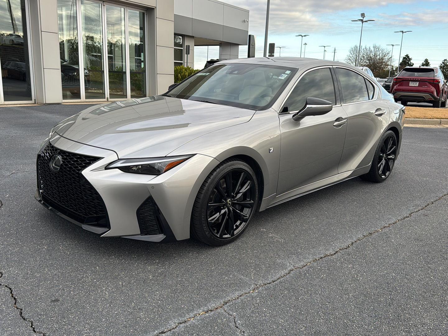 2023 Lexus IS 350 F SPORT's photo