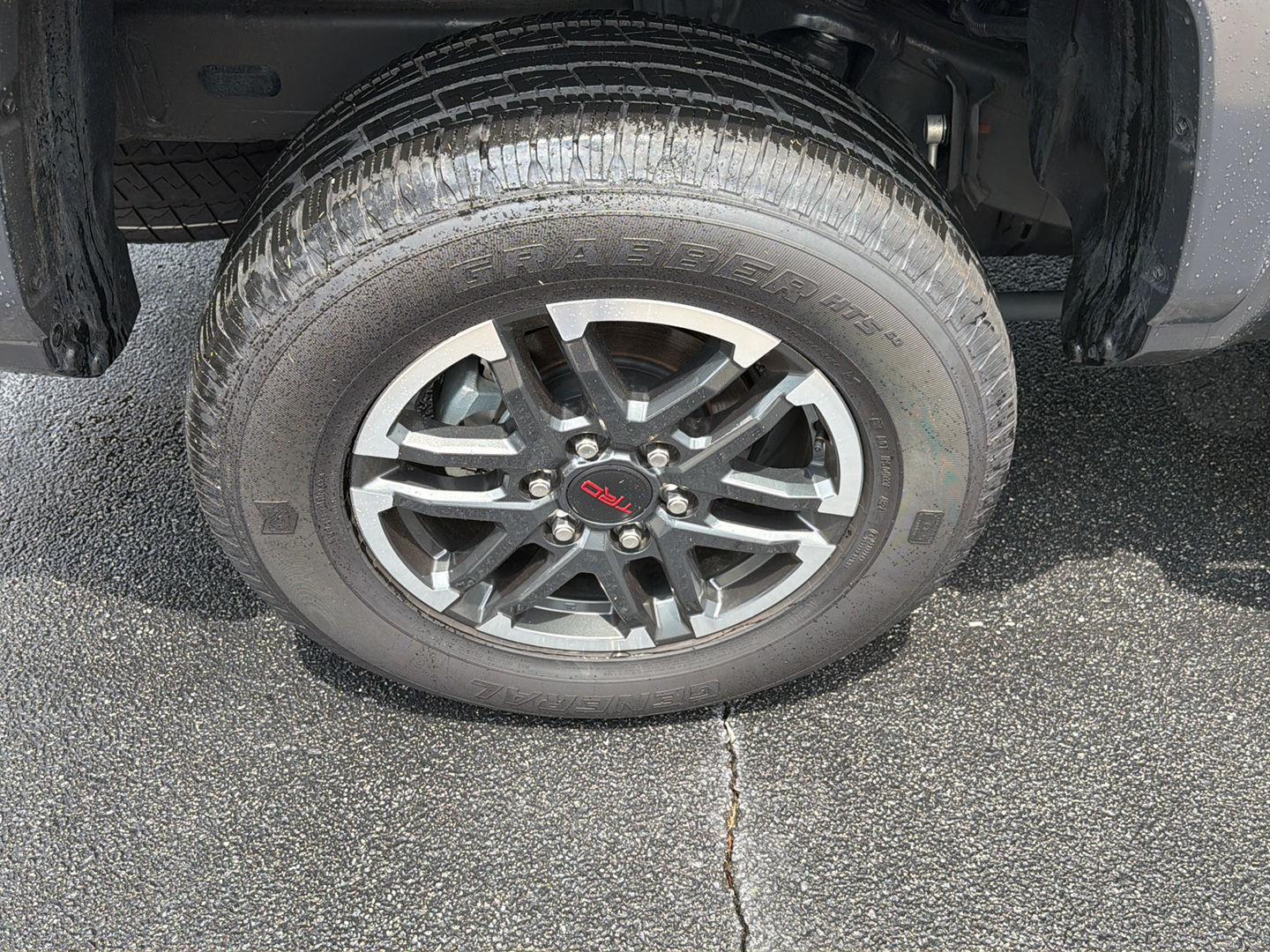 2025 Toyota Tacoma TRD Sport - Photo 37