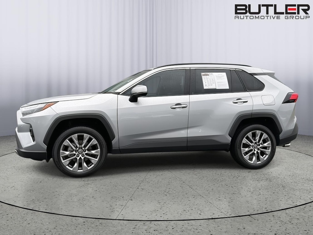 Used 2022 Toyota RAV4 Limited SUV