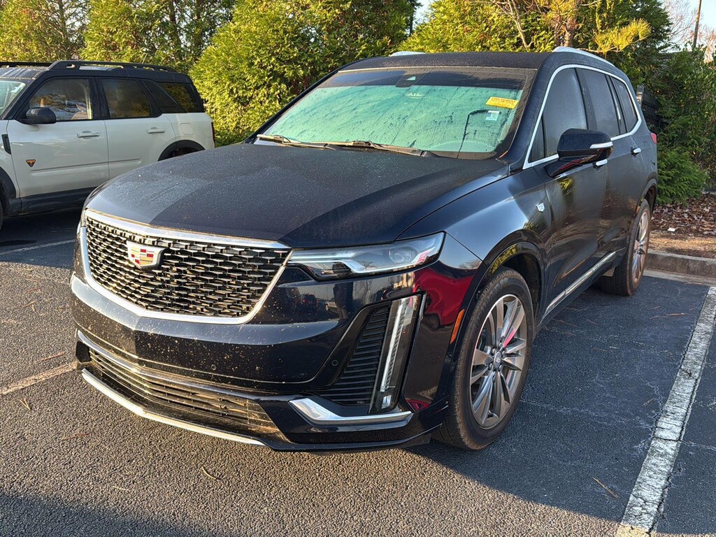 2021 Cadillac XT6 Premium Luxury photo 3