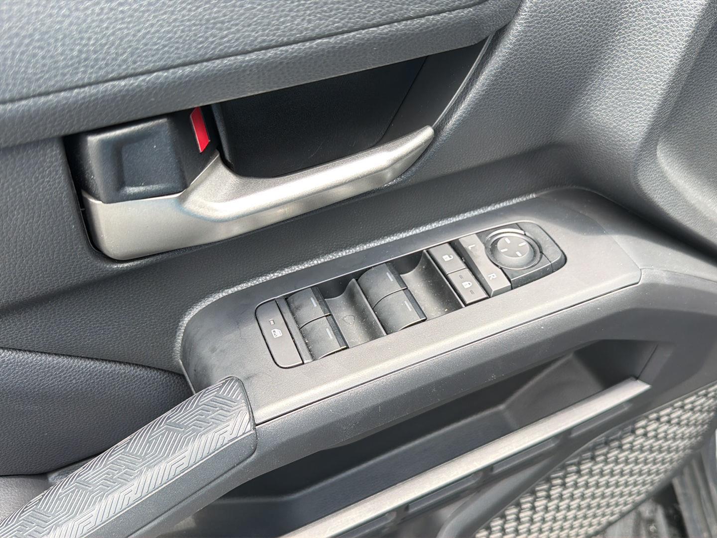 2025 Toyota Tacoma TRD Sport - Photo 31
