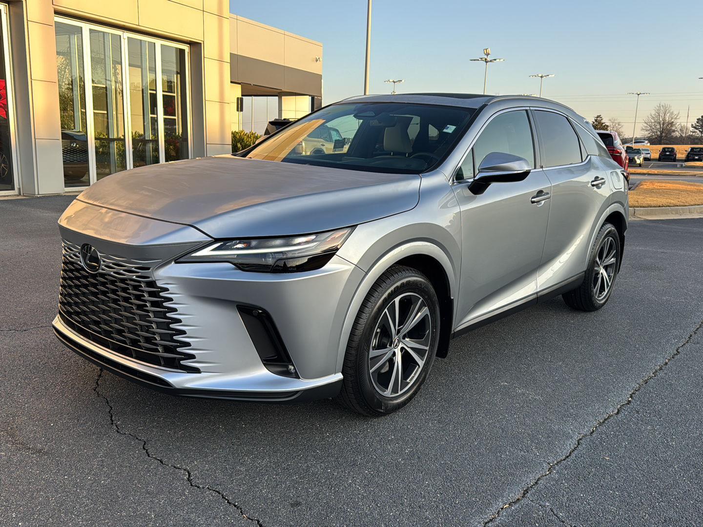 2023 Lexus RX 350's photo