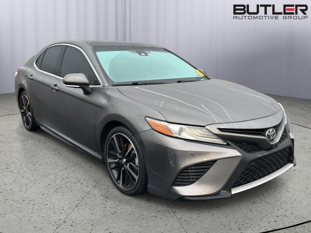 Used 2019 Toyota Camry XSE Sedan