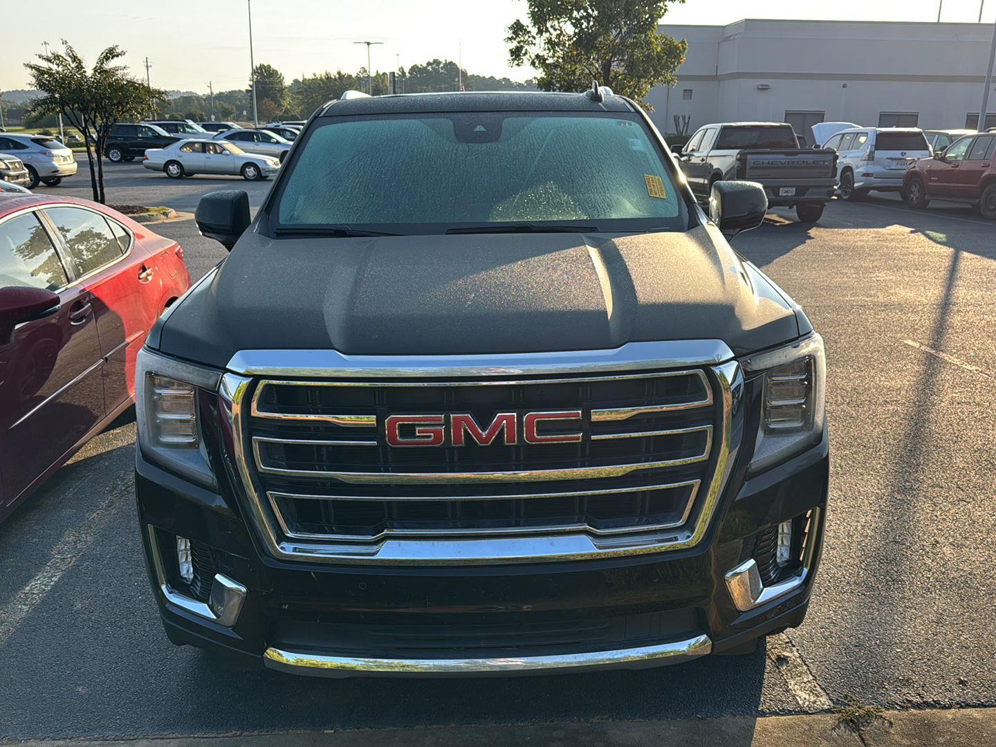 2023 Gmc Yukon SLT photo 3