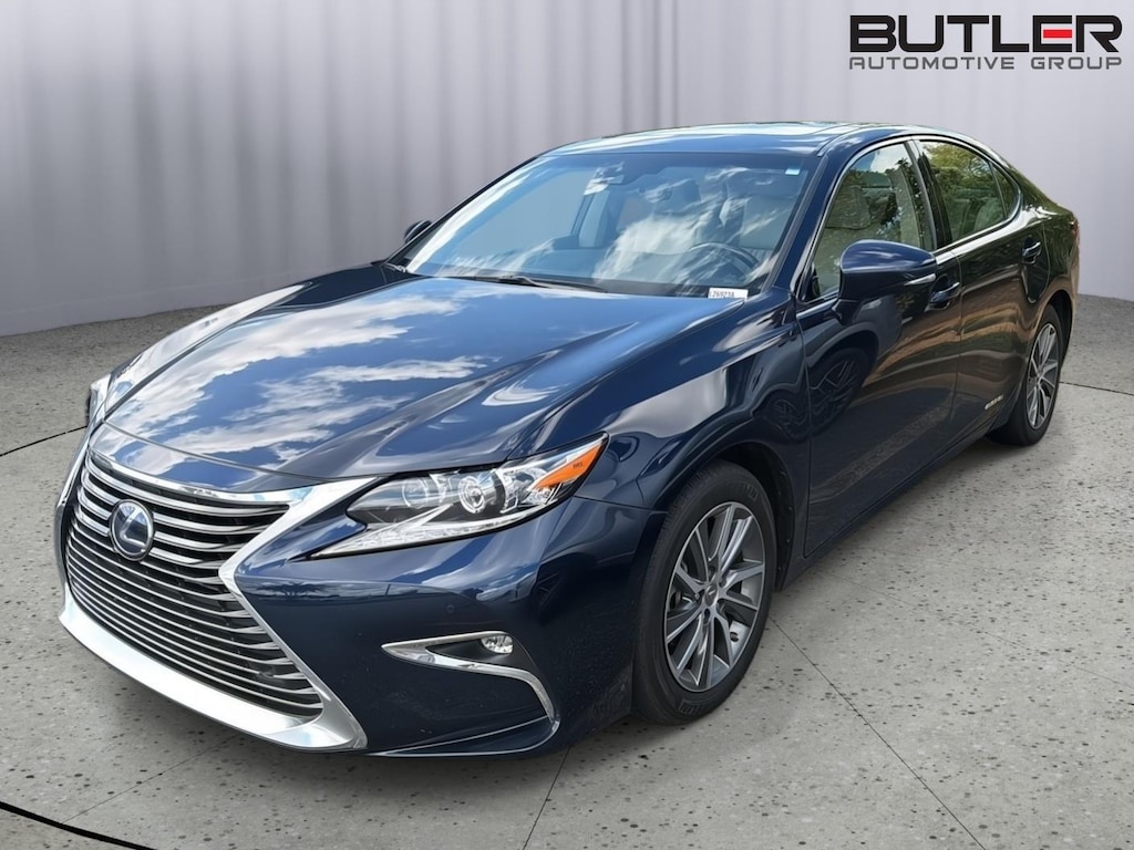 Used 2017 Lexus ES ES 300h Sedan