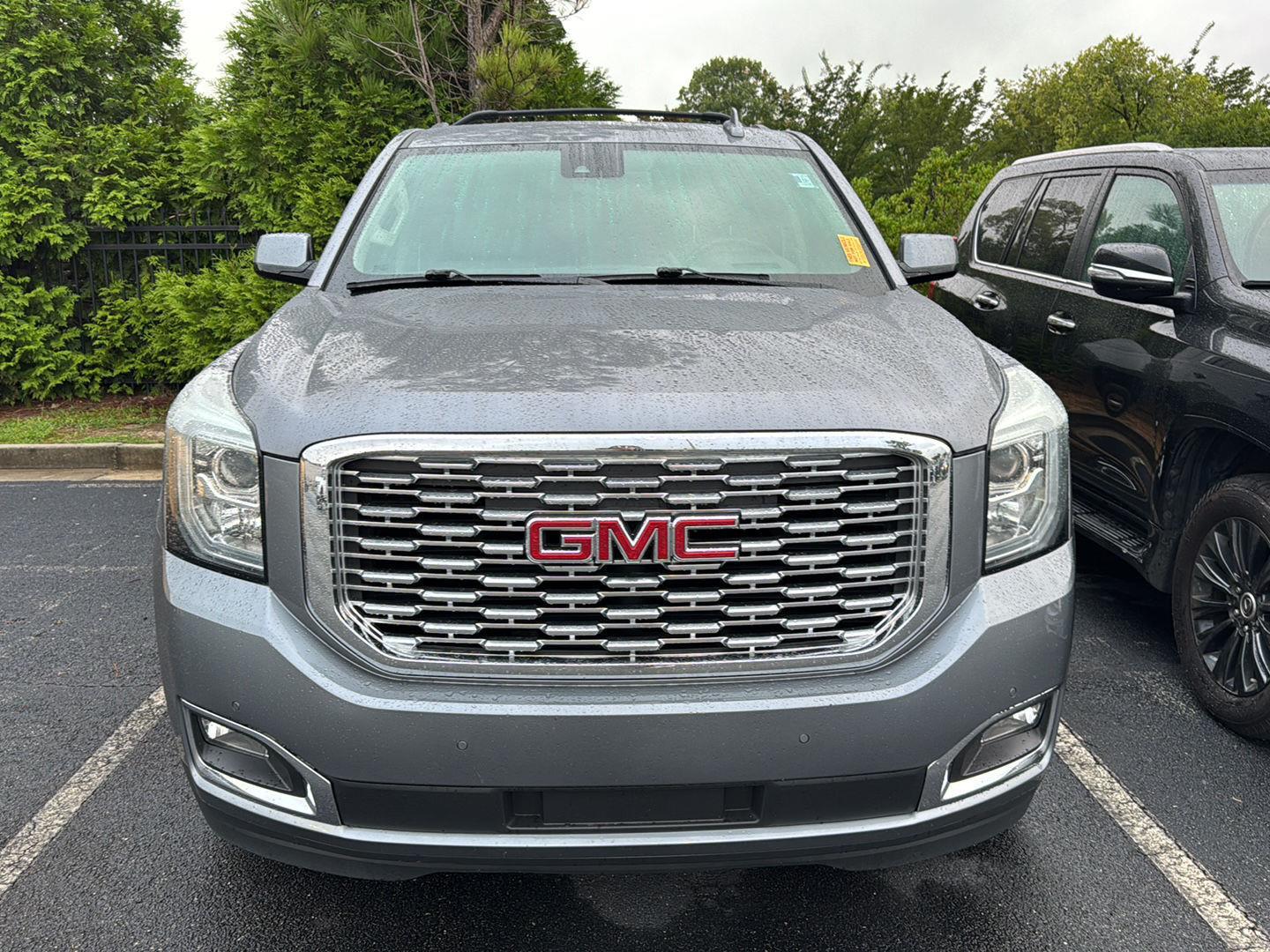 2020 Gmc Yukon Denali photo 3