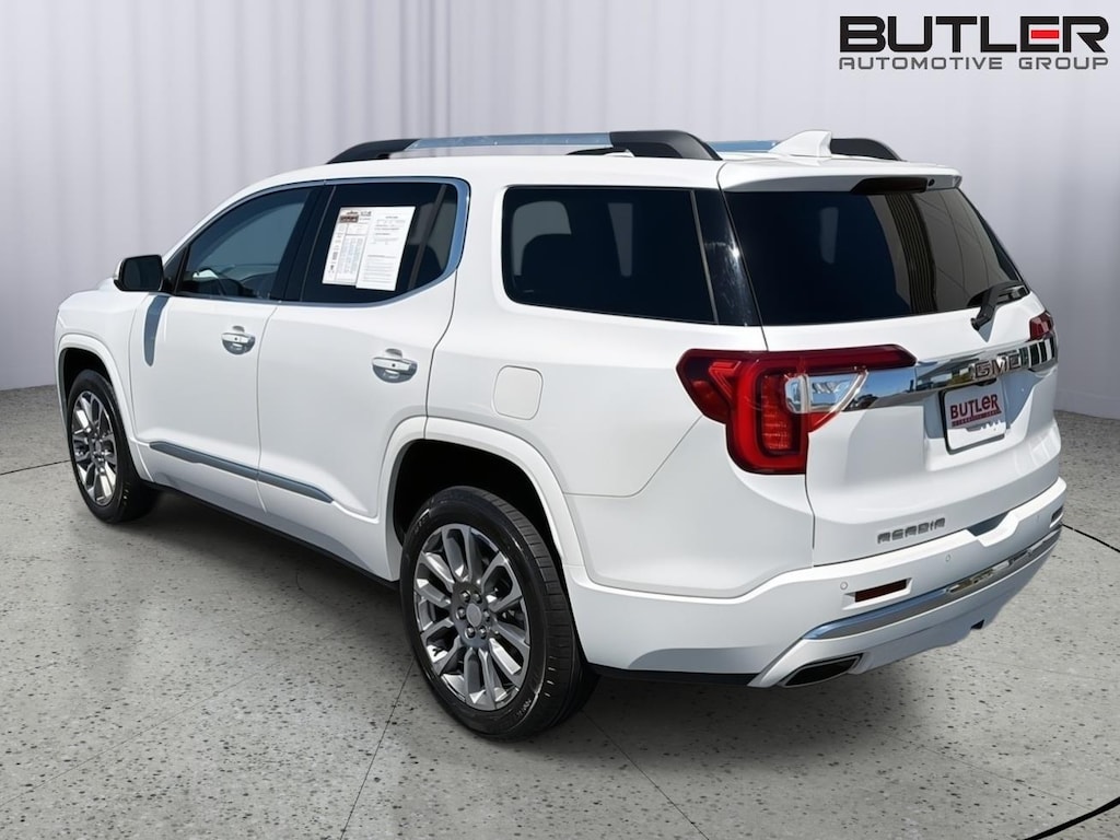 Used 2023 GMC Acadia Denali