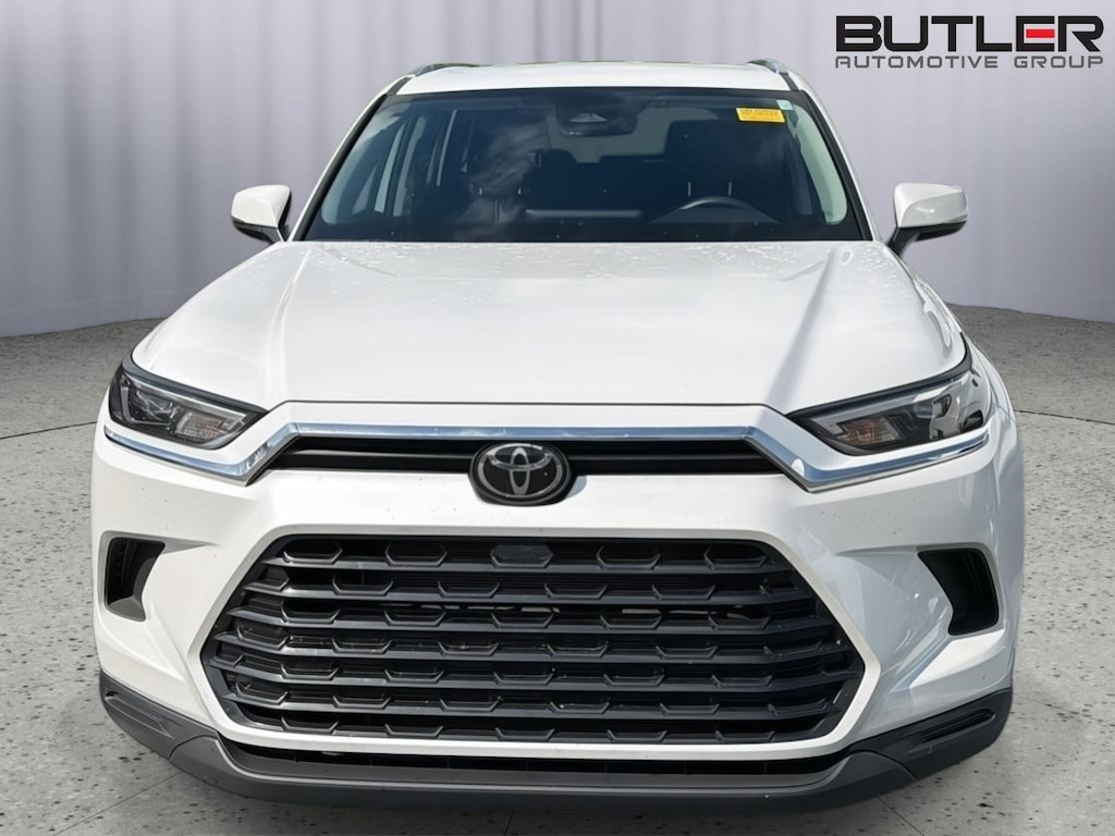 Used 2025 Toyota Grand Highlander XLE SUV