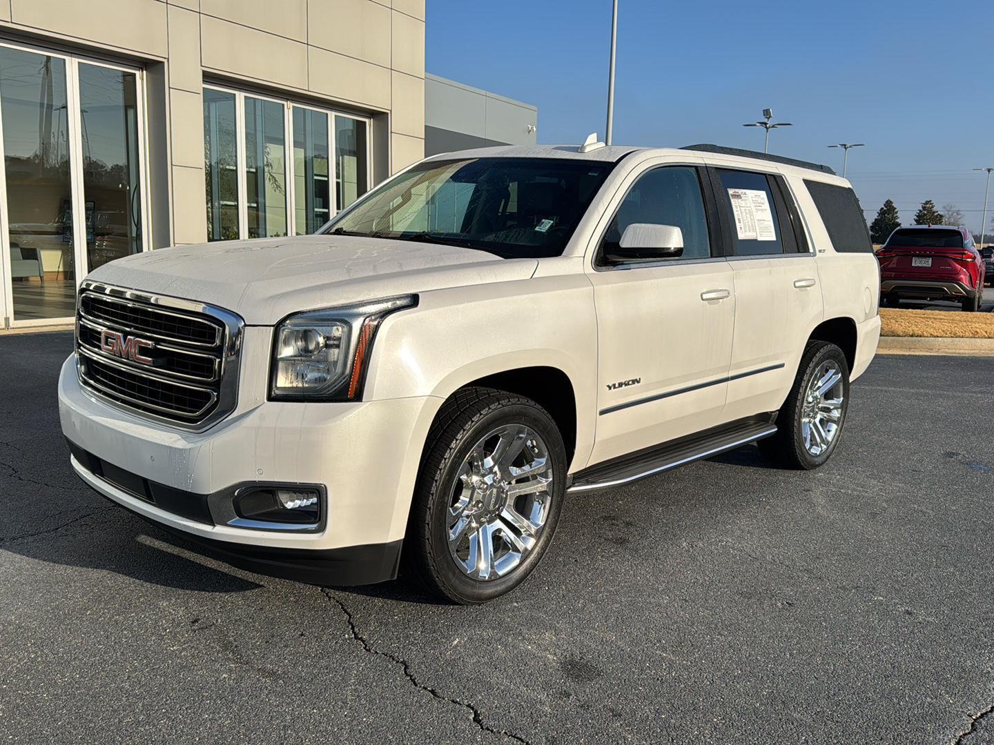 2018 GMC Yukon SLT's photo