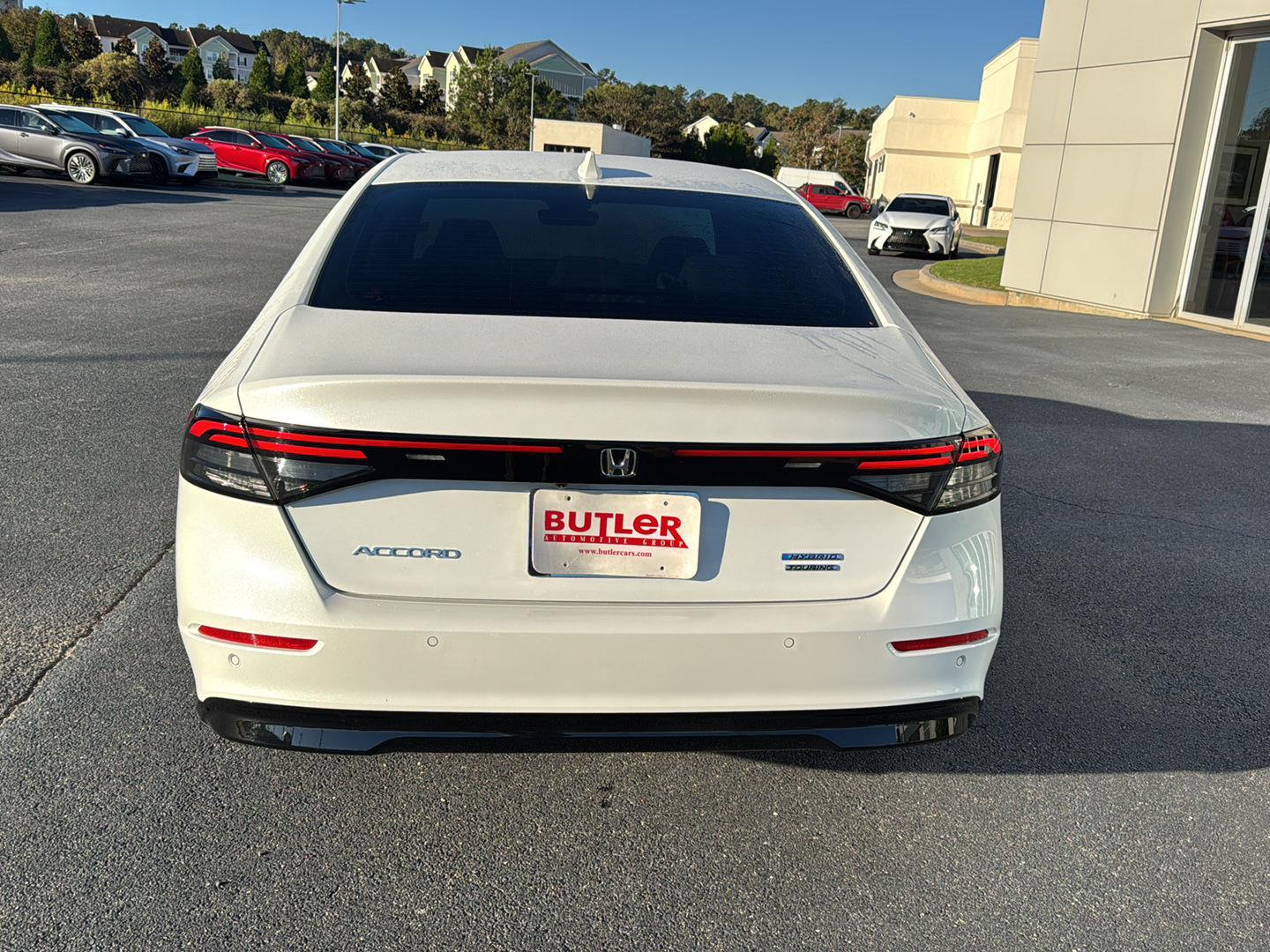 2024 Honda Accord Hybrid Touring photo 3