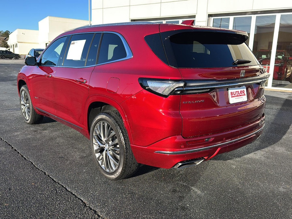 Used 2025 Buick Enclave Avenir SUV
