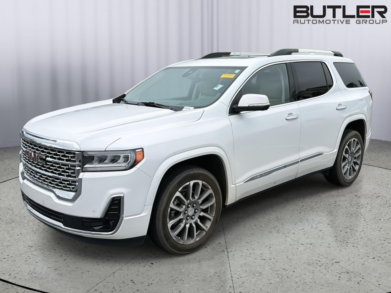 2023 GMC Acadia Denali FWD's photo