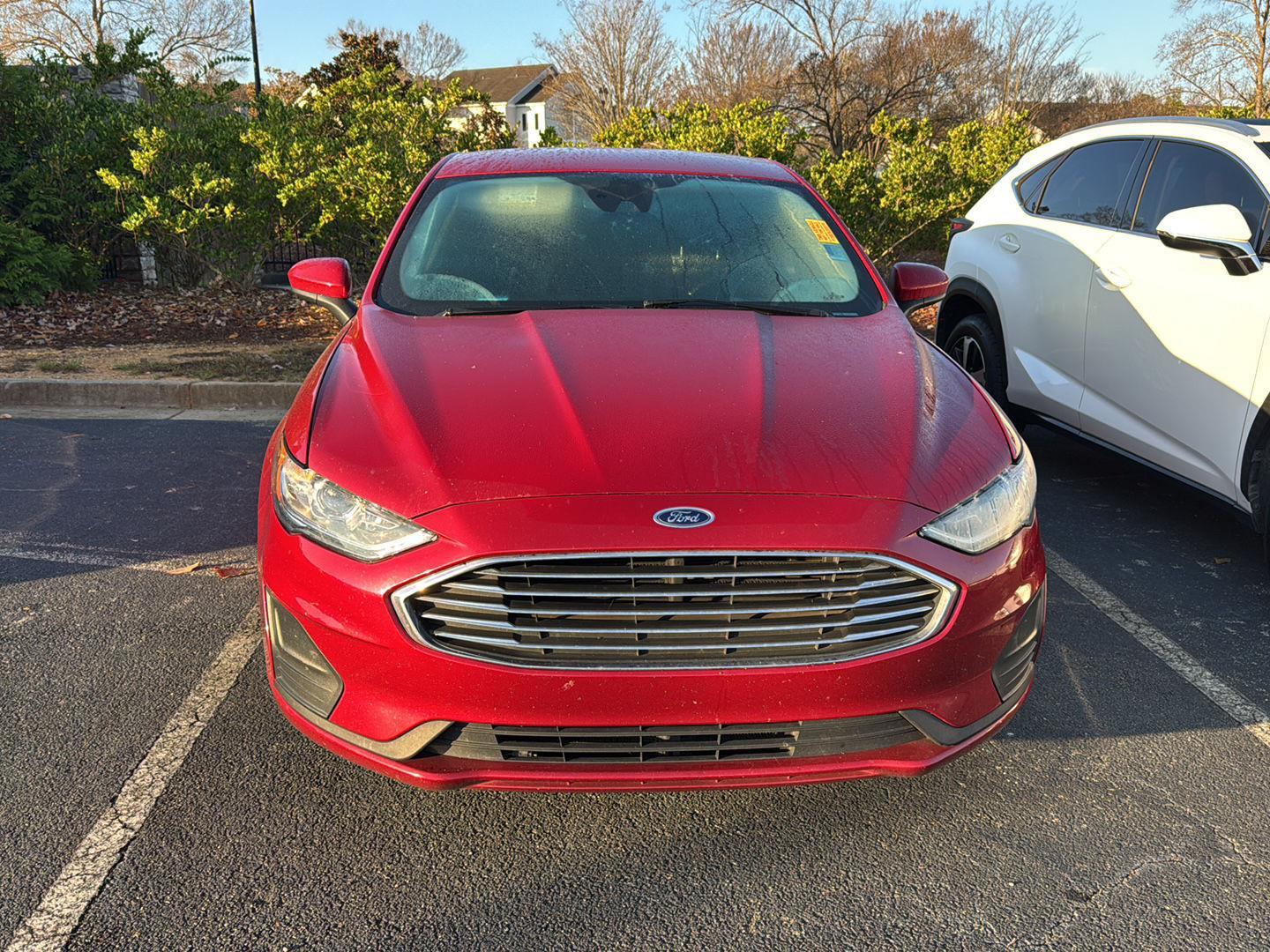 2020 Ford Fusion SE photo 3