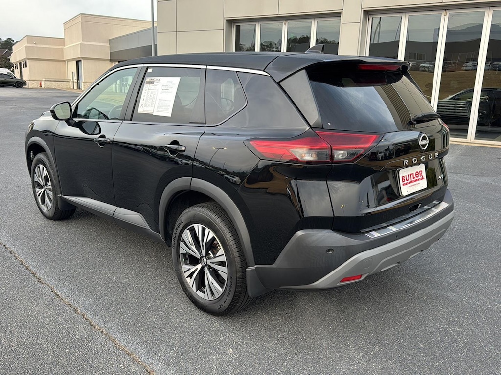 Used 2022 Nissan Rogue SV SUV
